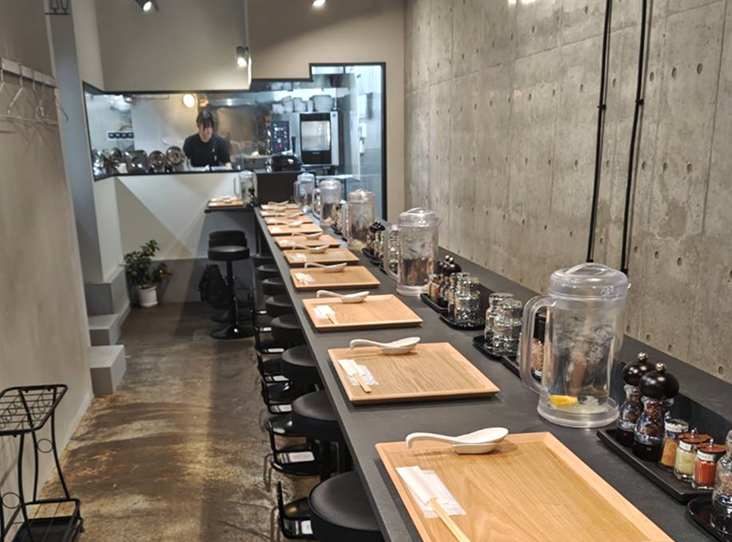 麺処ゆずラボ。浅草店